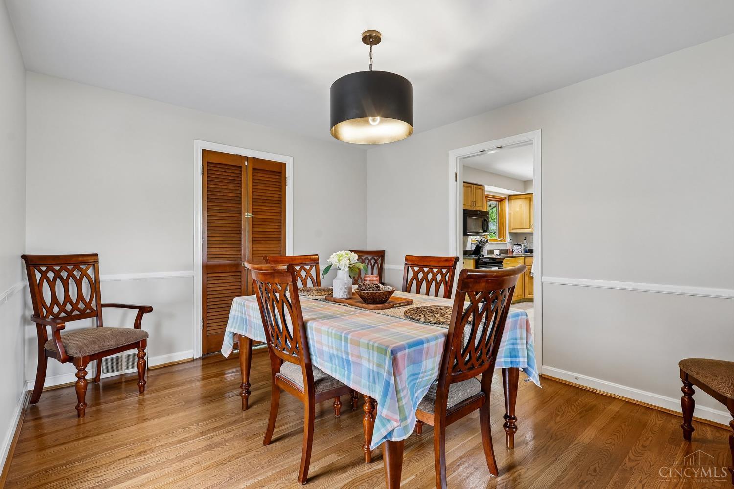 1023 Paxton Avenue Property Photo 14