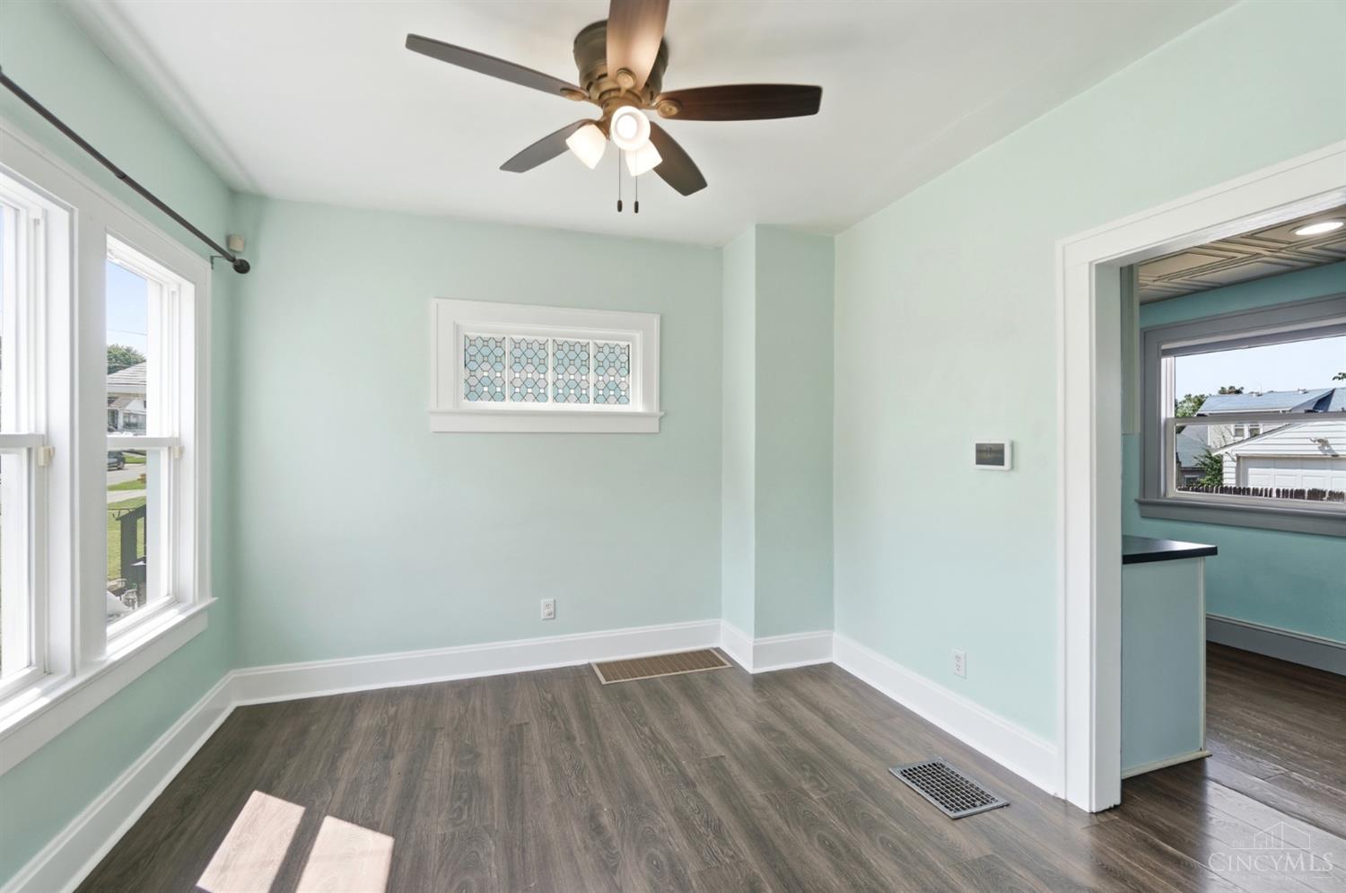 415 Harrison Avenue Property Photo 10