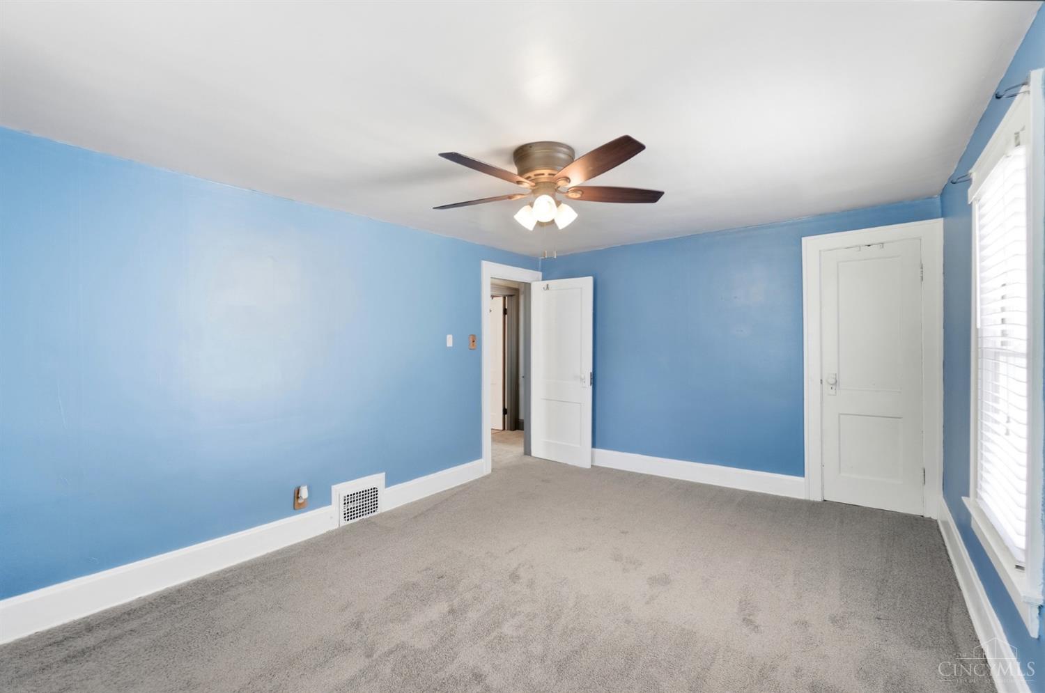 415 Harrison Avenue Property Photo 22