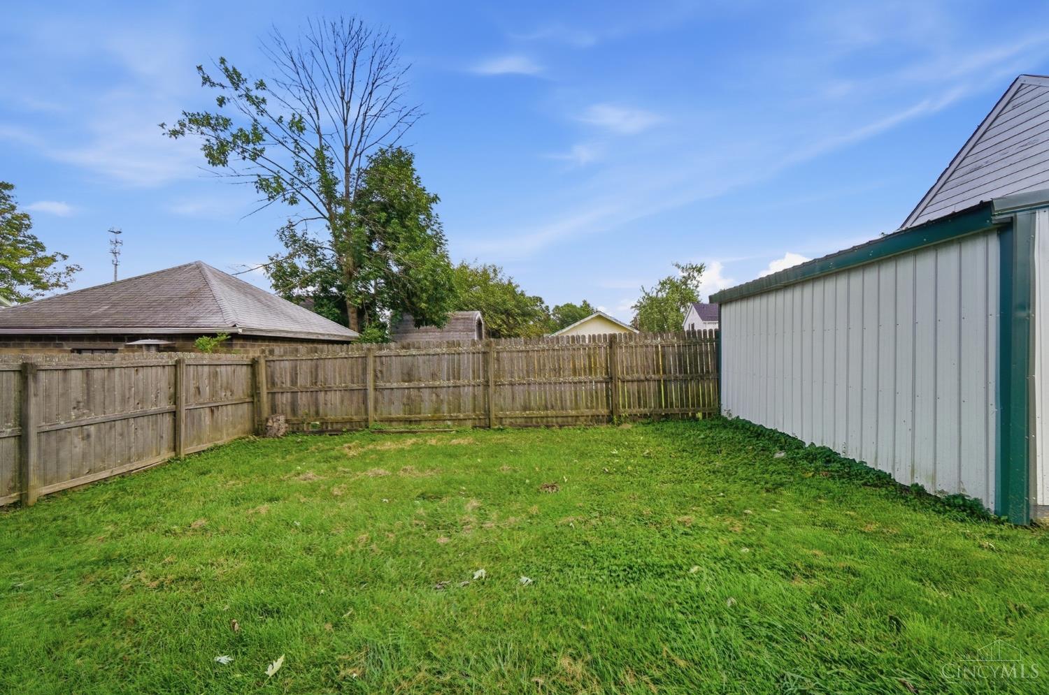 415 Harrison Avenue Property Photo 39