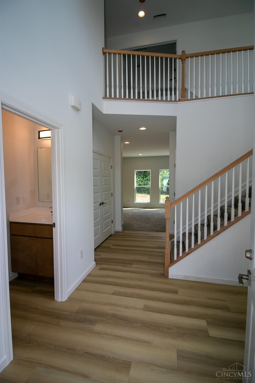 4223 South Avenue Property Photo 3