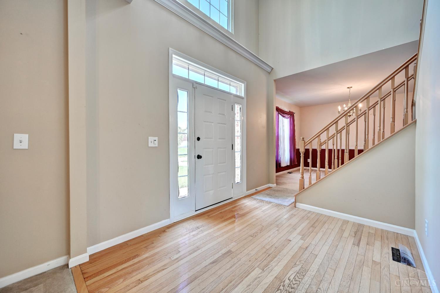 5925 Milburne Drive Property Photo 3