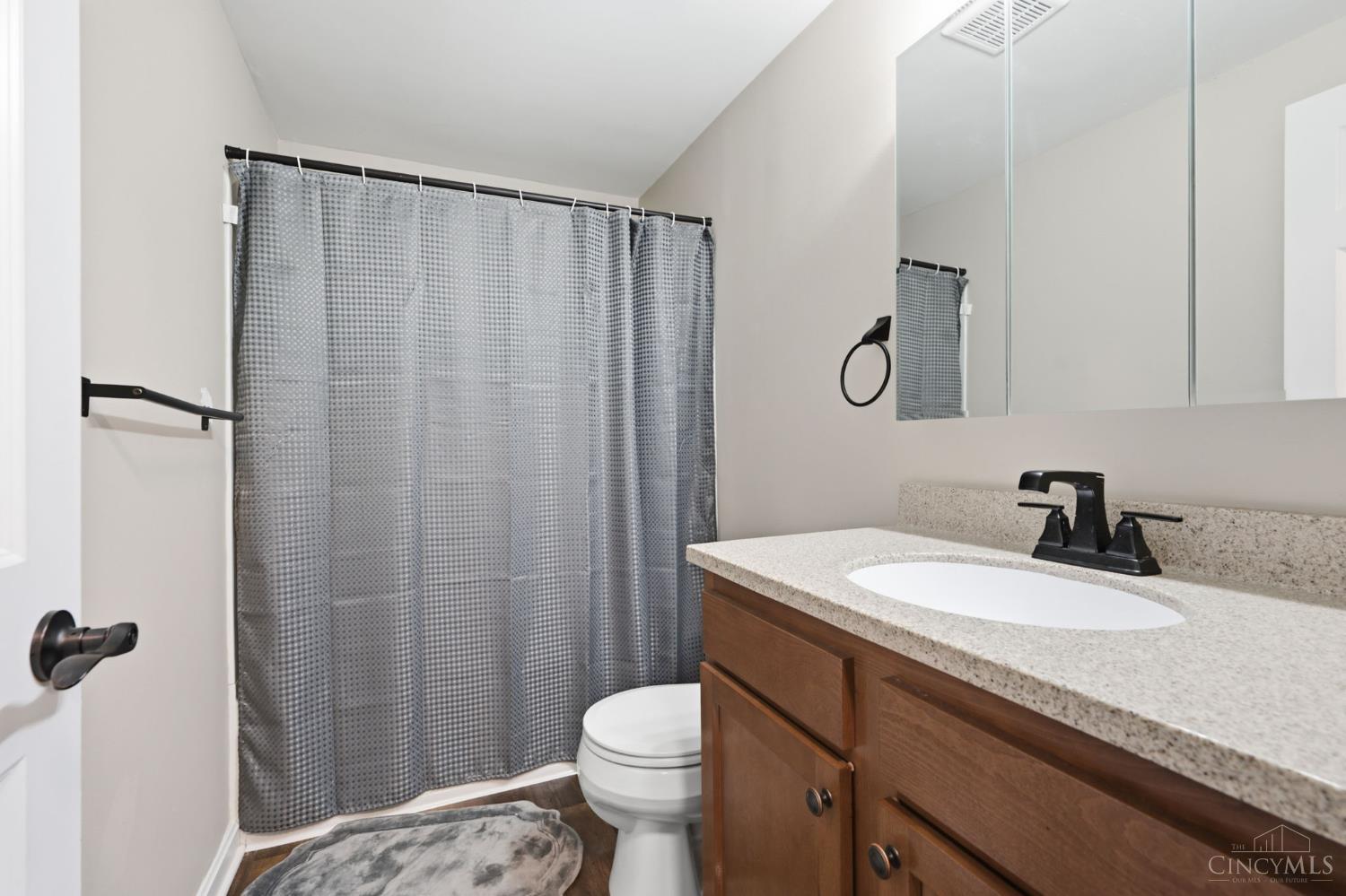 2436 Mustang Drive Property Photo 10