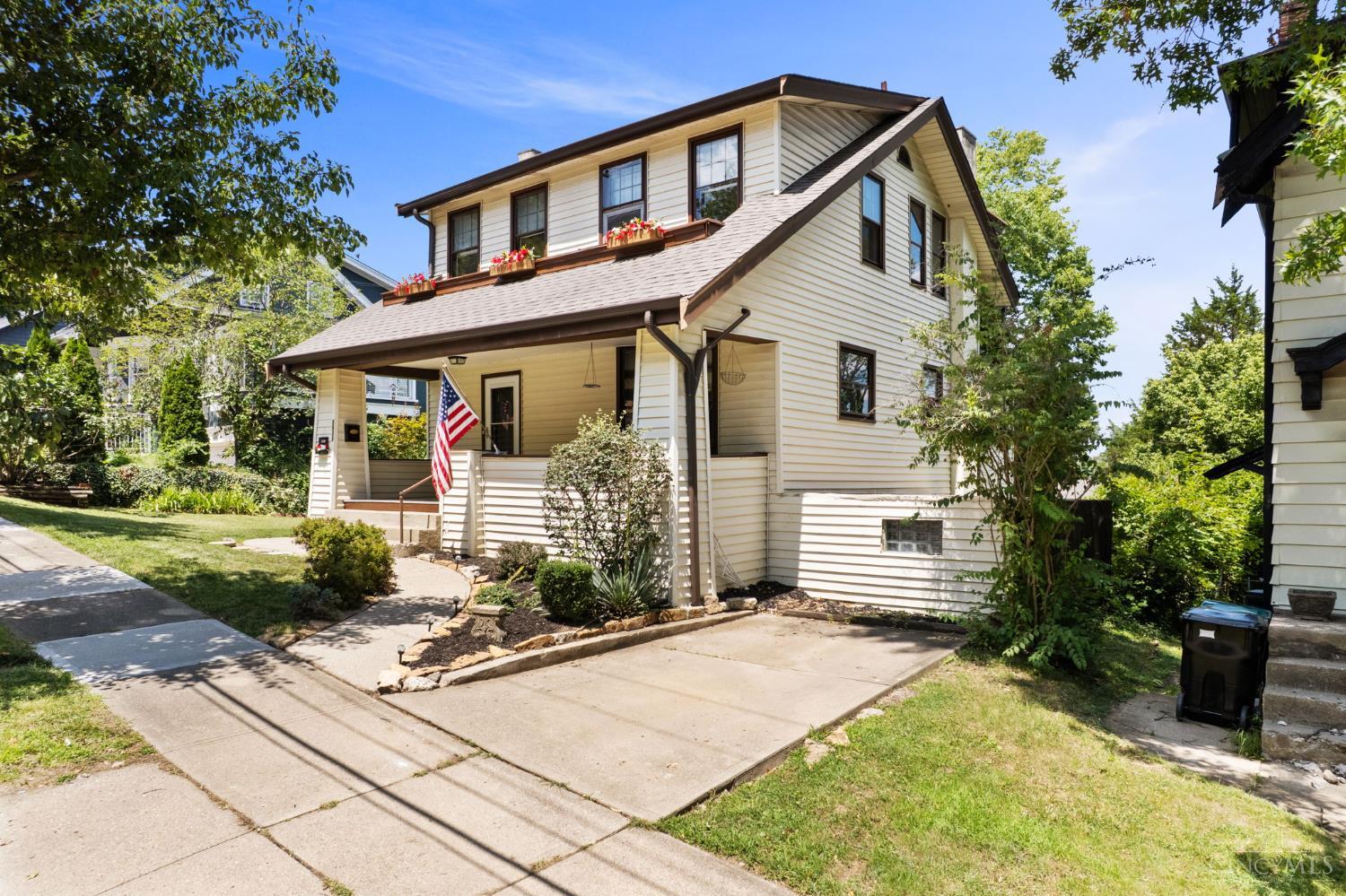 3430 Pape Avenue Property Photo 2