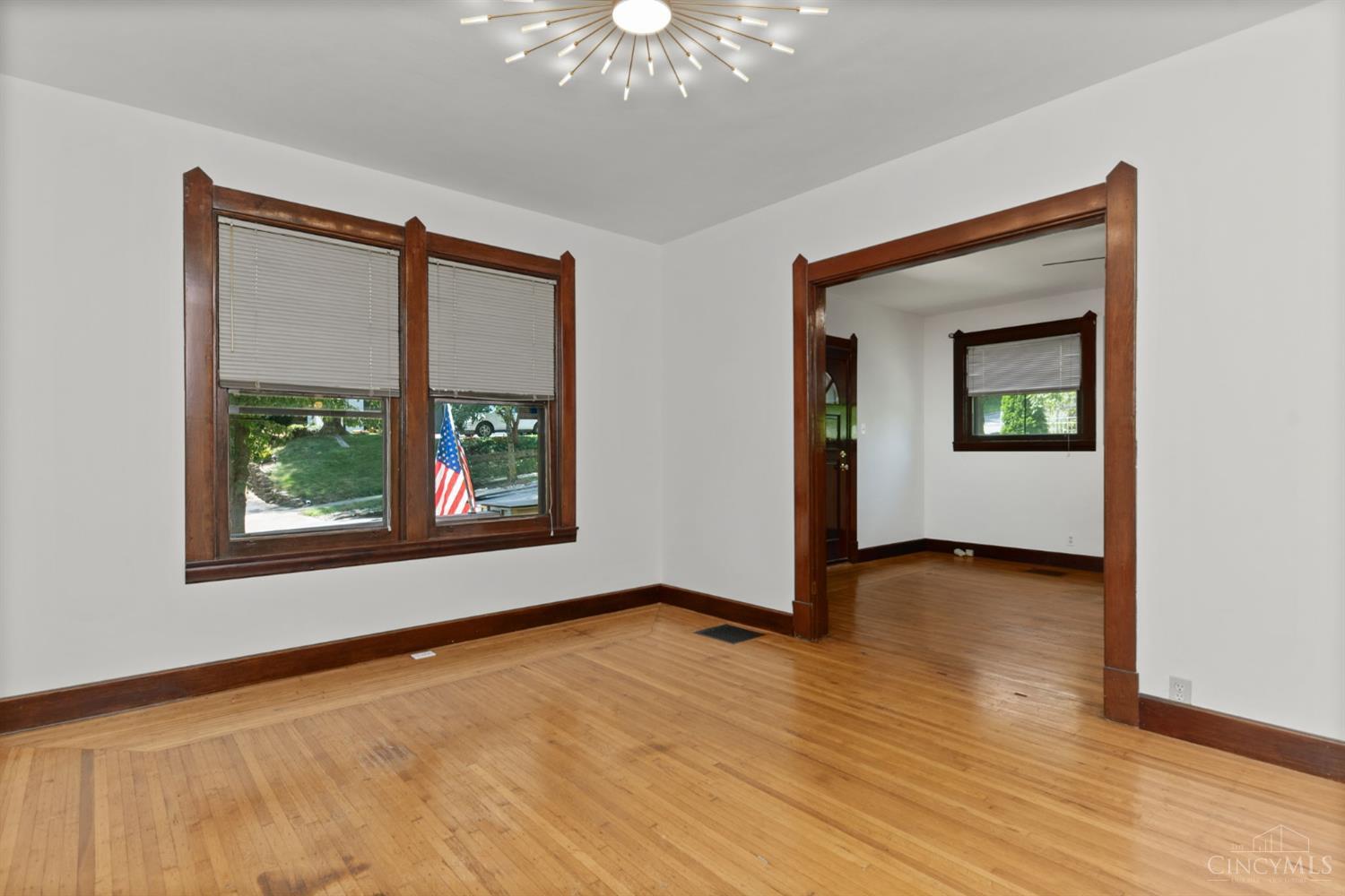 3430 Pape Avenue Property Photo 10