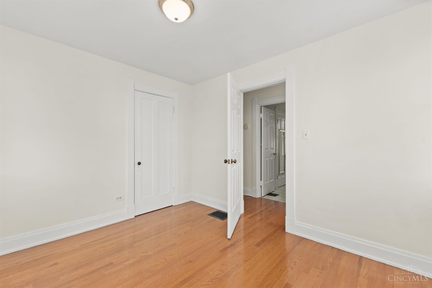 3430 Pape Avenue Property Photo 16