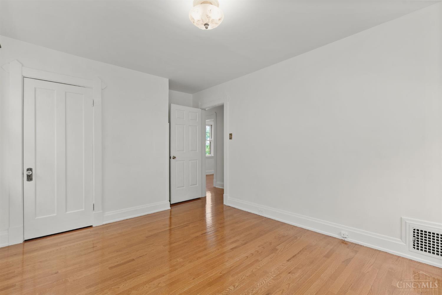 3430 Pape Avenue Property Photo 17