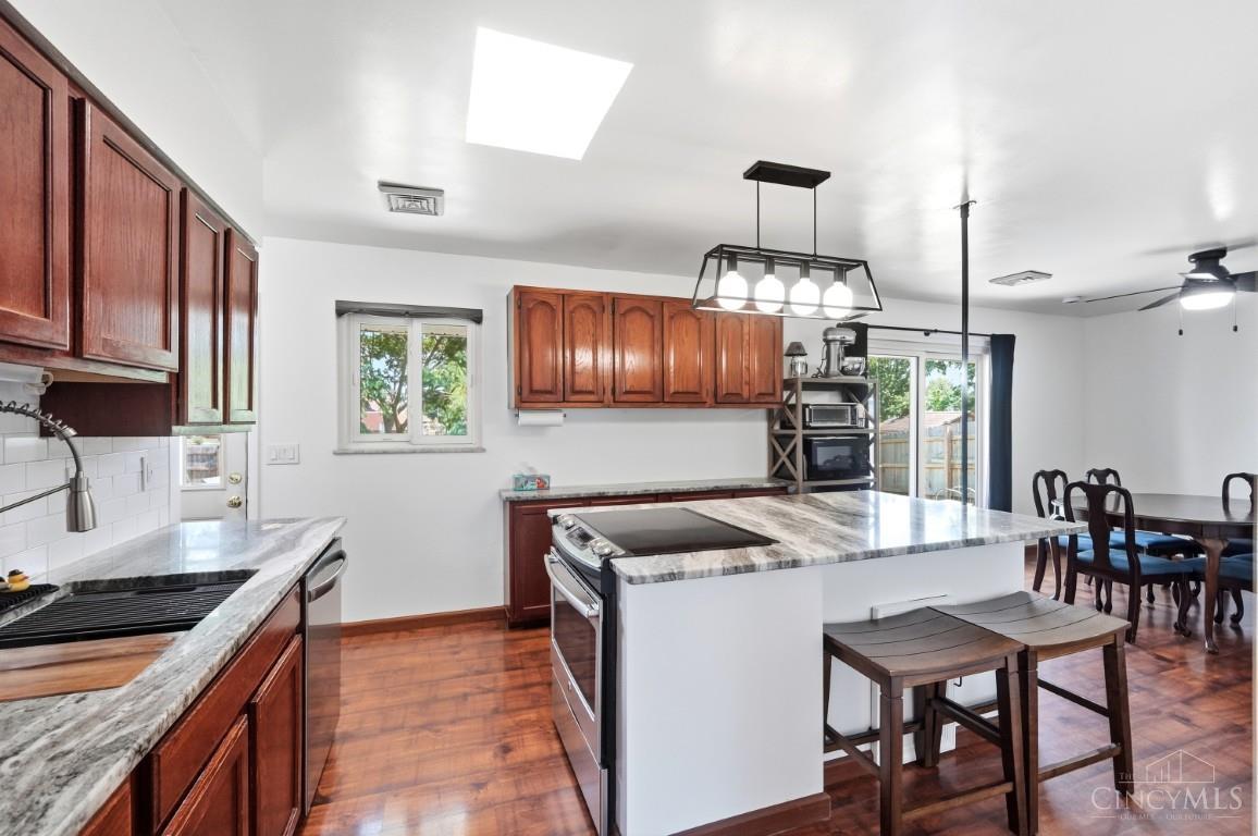 12146 Audie Court Property Photo 4