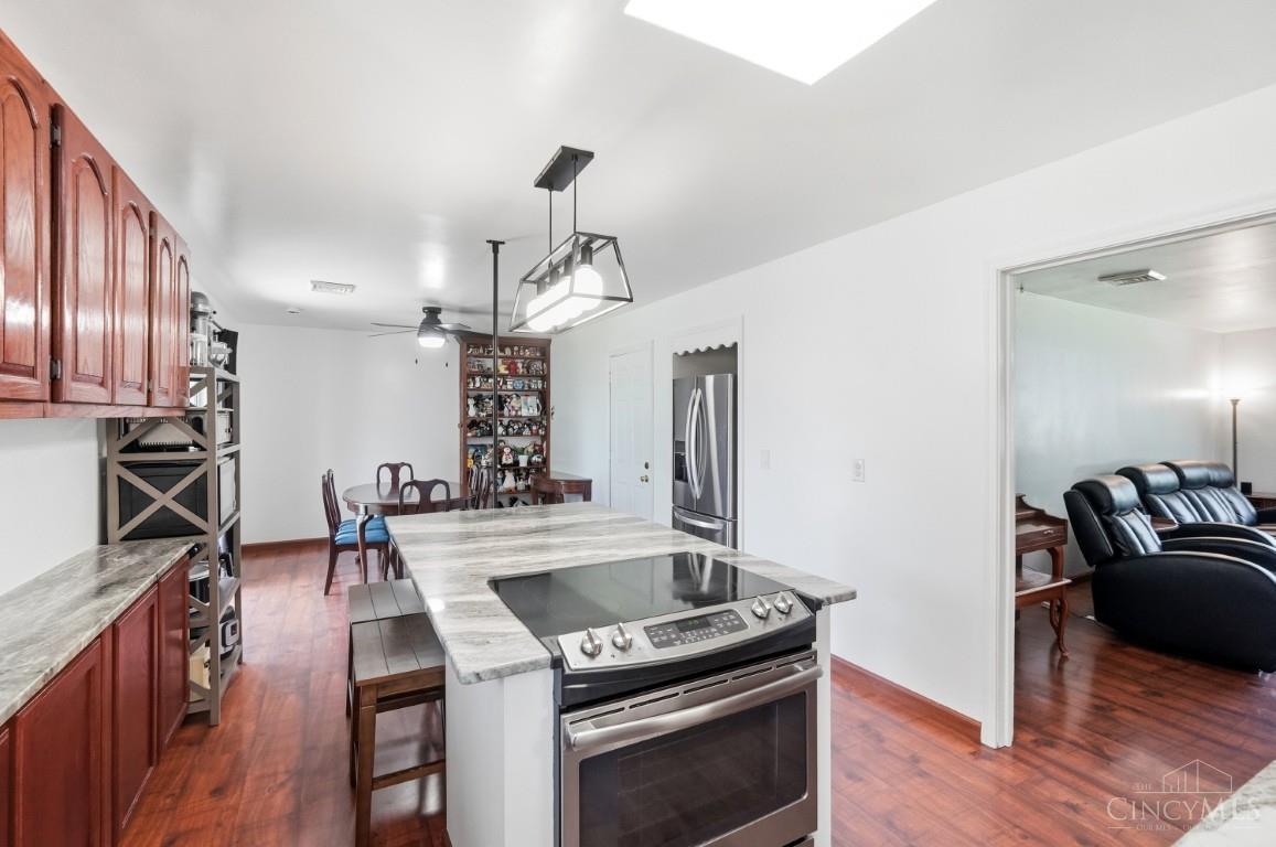 12146 Audie Court Property Photo 5