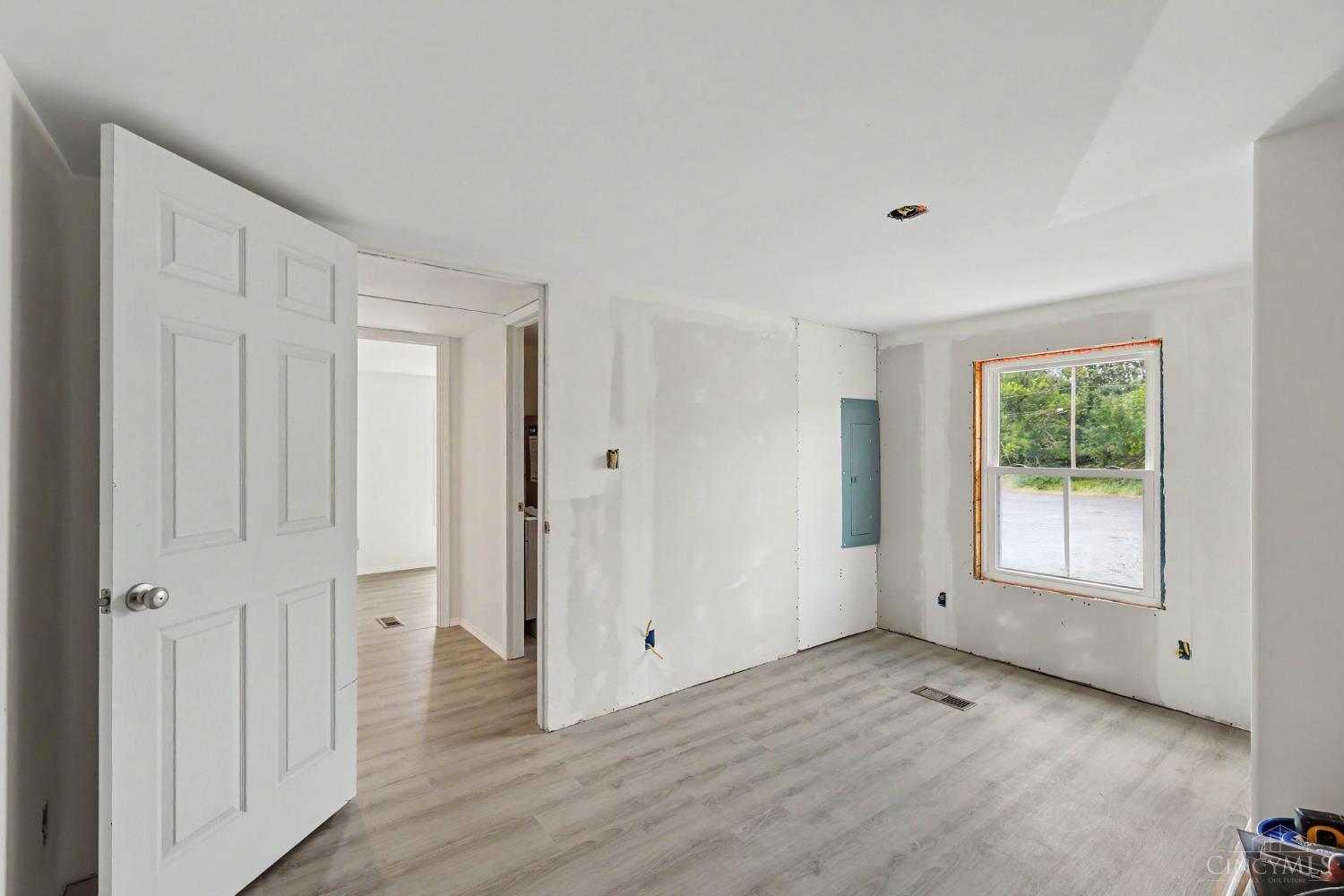 16381 Deer Run Road Property Photo 19