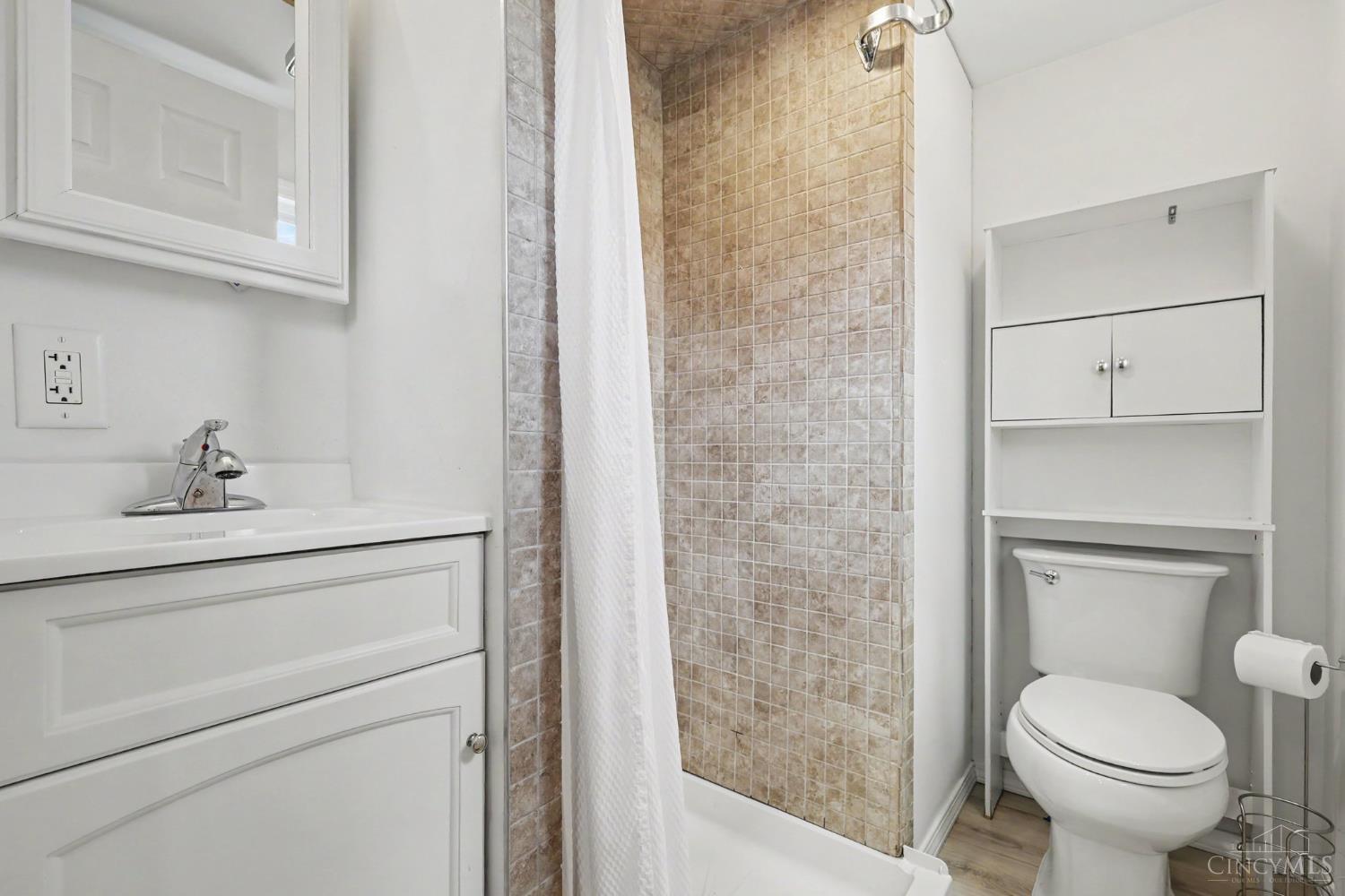 16381 Deer Run Road Property Photo 21