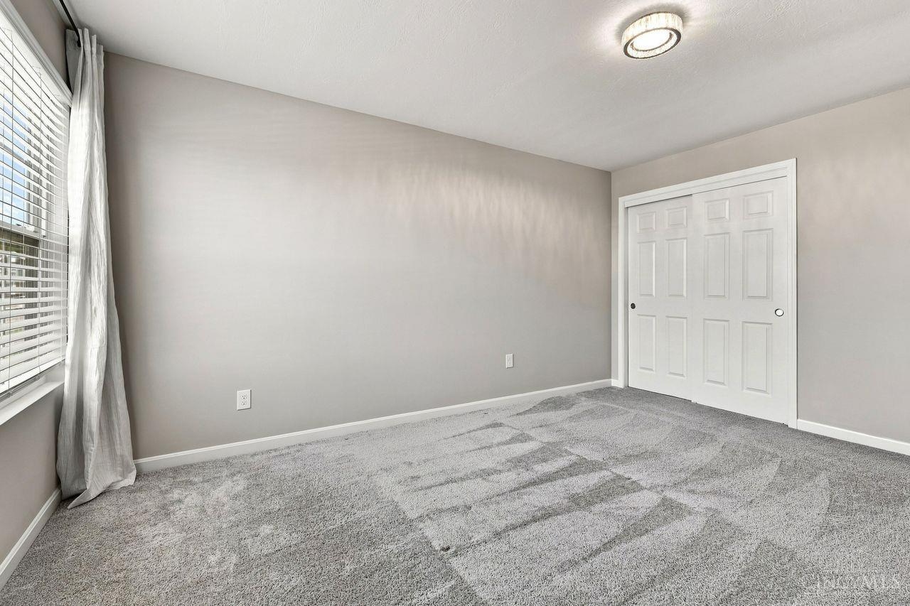 7109 Dudley View Drive Property Photo 24