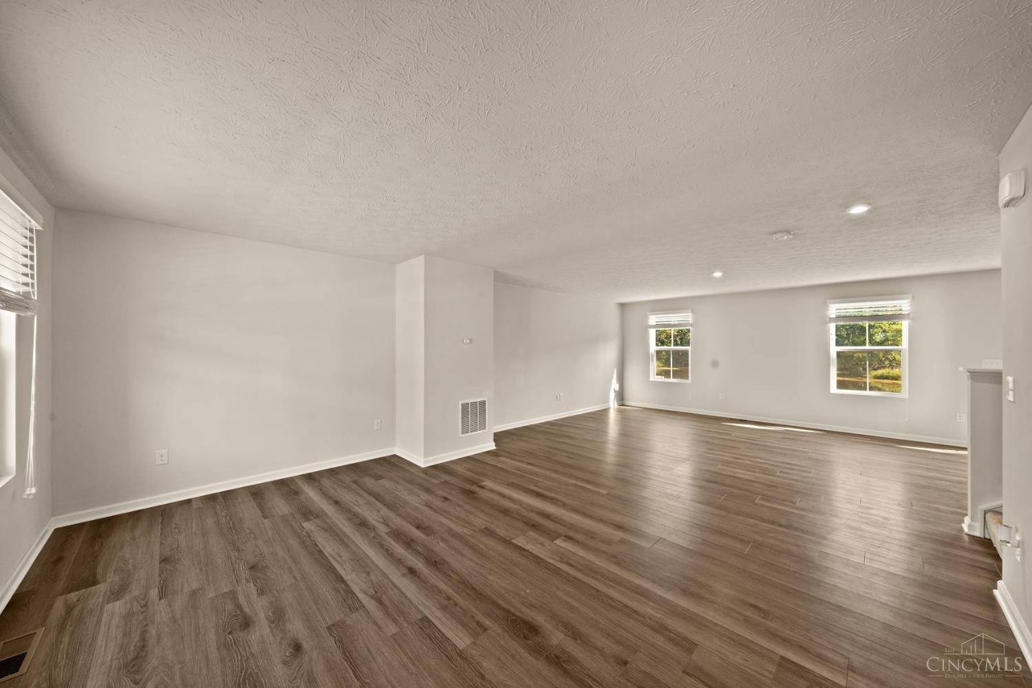 5006 Allens Ridge Drive Property Photo 5