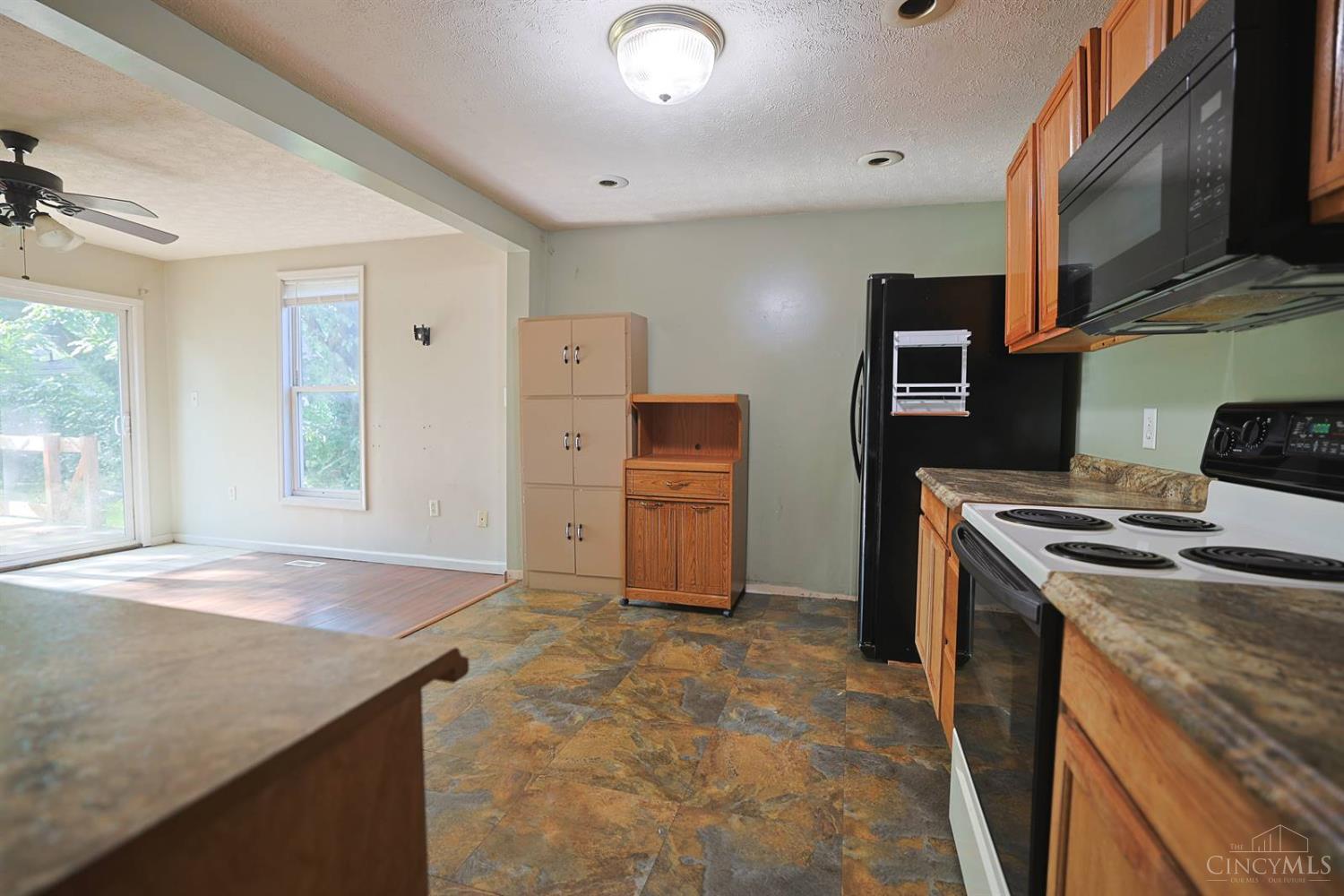 44 Walnut Street Property Photo 7