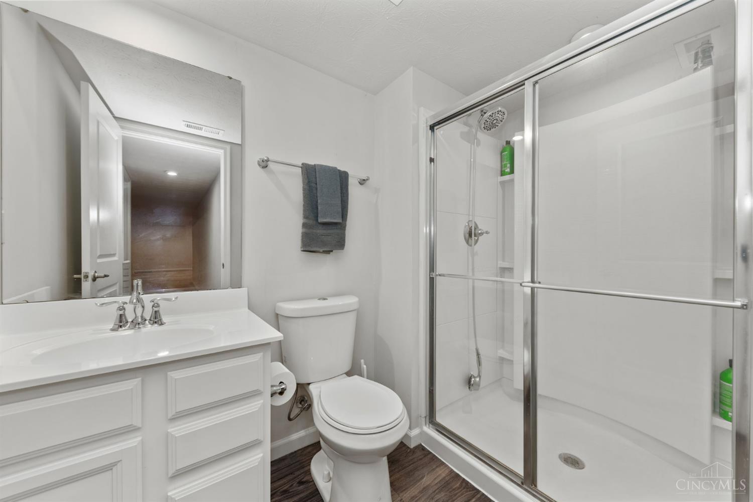 2320 Bridgewater Drive Property Photo 34