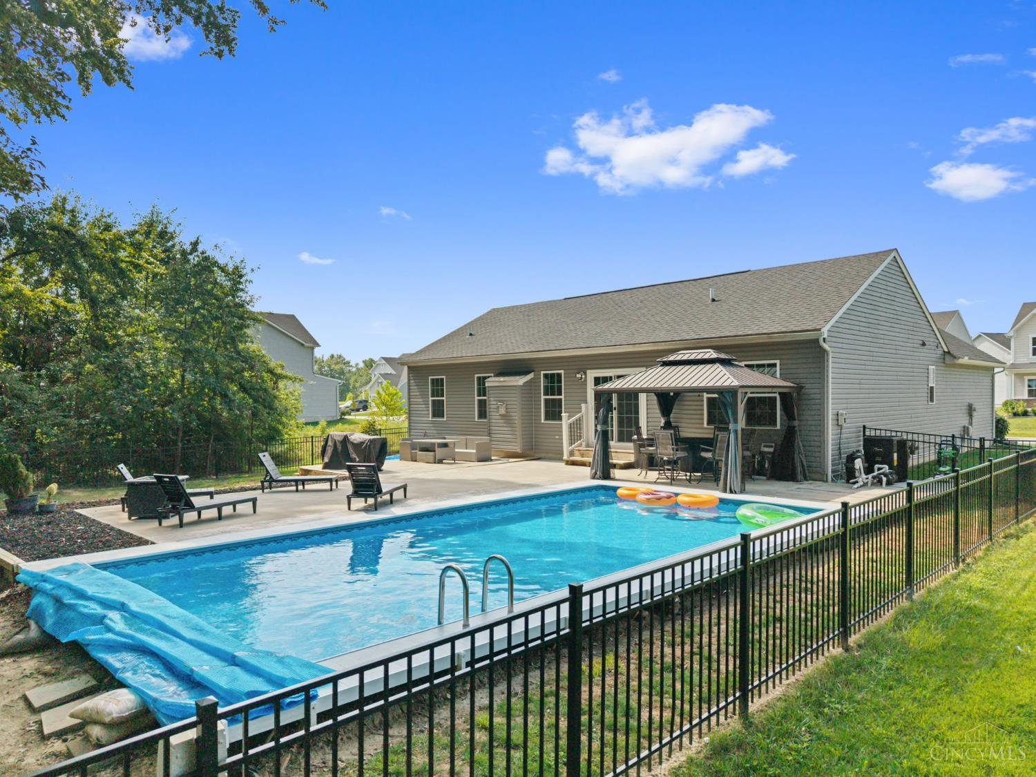 2320 Bridgewater Drive Property Photo 43