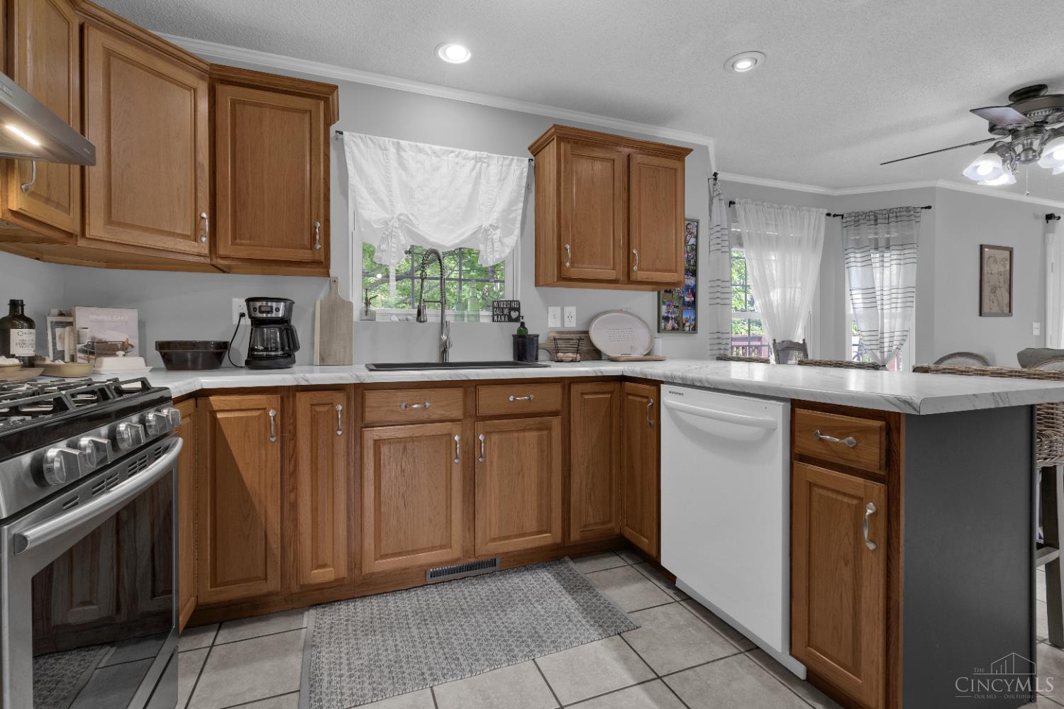 4110 Winn Road Property Photo 12