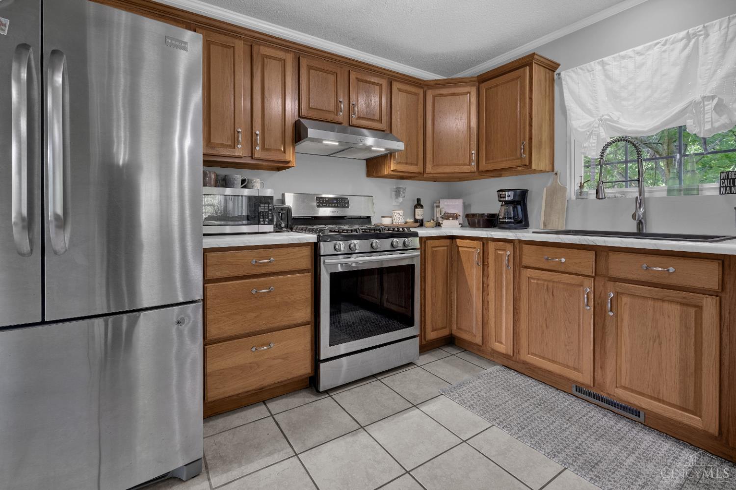 4110 Winn Road Property Photo 14