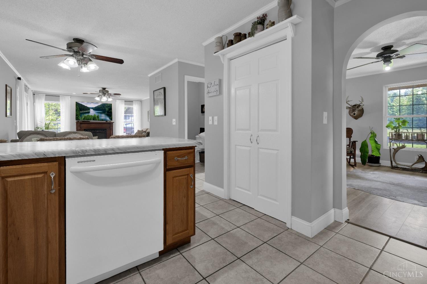 4110 Winn Road Property Photo 15