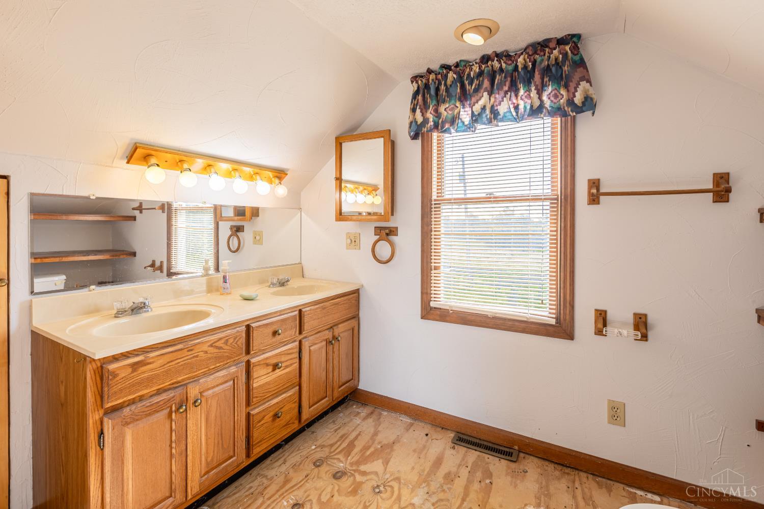 1573 Cedar Mills Road Property Photo 66