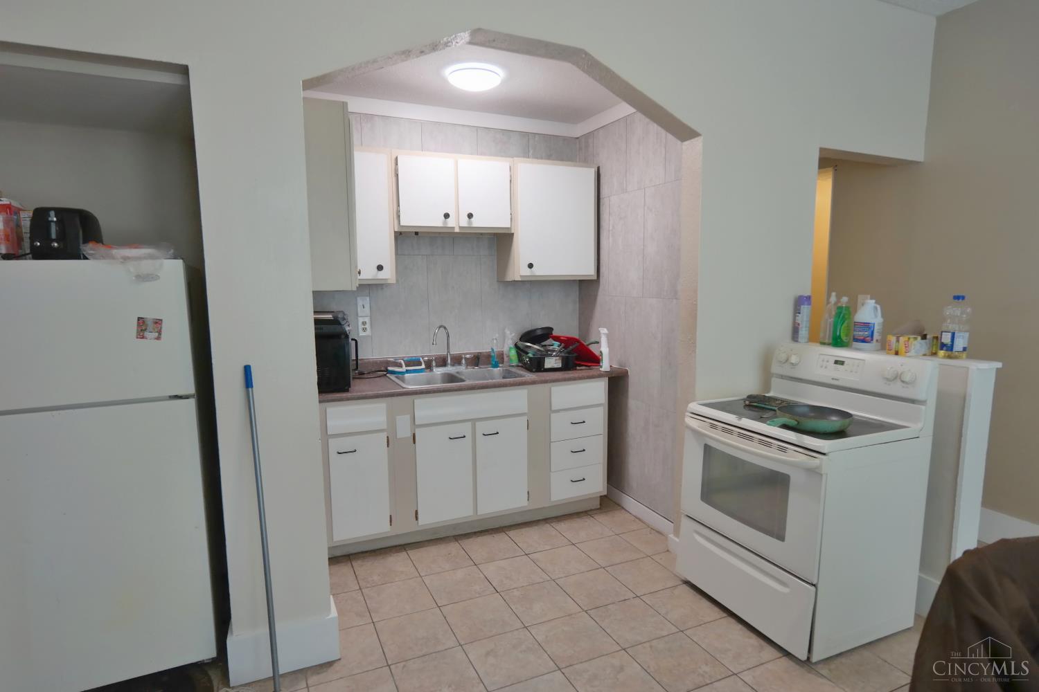 2968 Sidney Avenue Property Photo 7