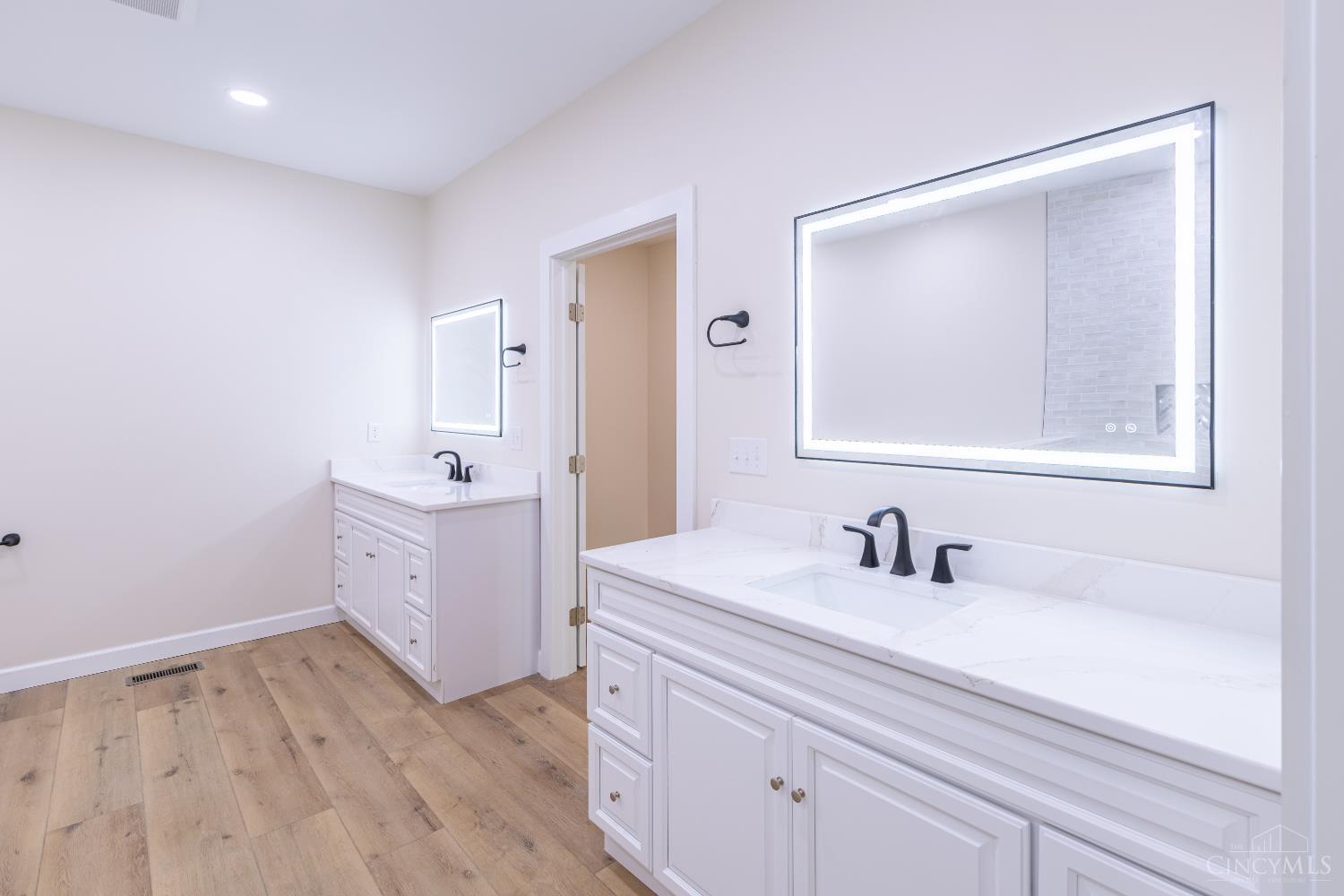 W 560 Fourth Street Property Photo 32