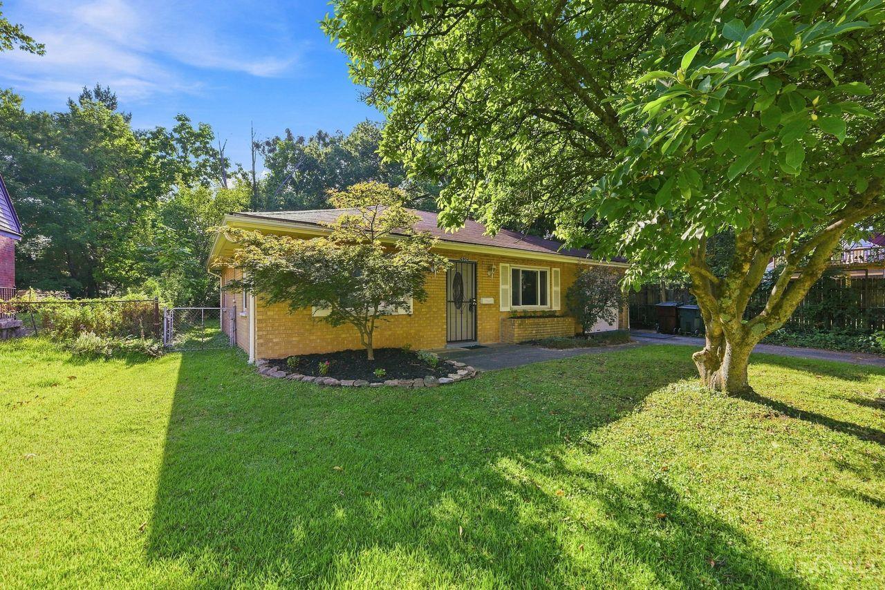 6908 Rob Vern Drive Property Photo 1