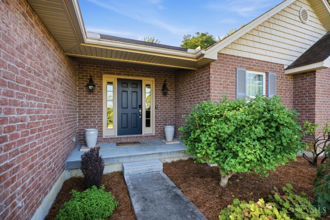 1810 Park Place Property Photo 3