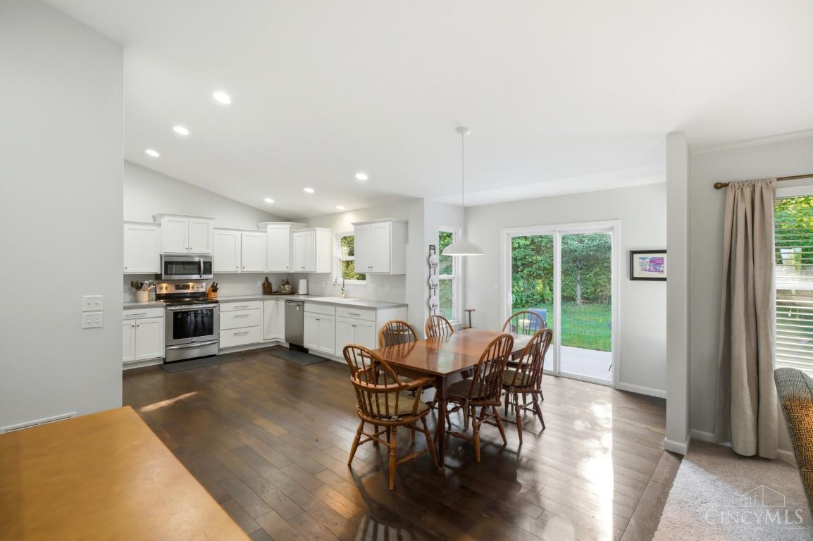 1810 Park Place Property Photo 8