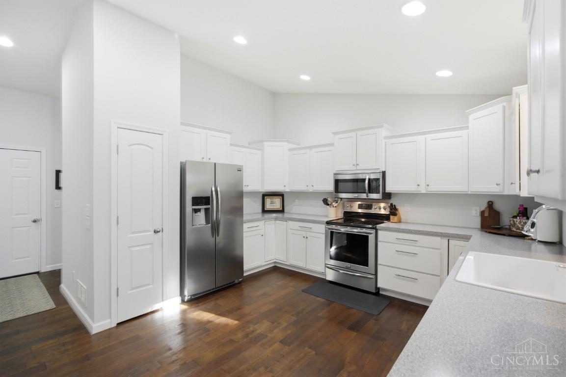 1810 Park Place Property Photo 13