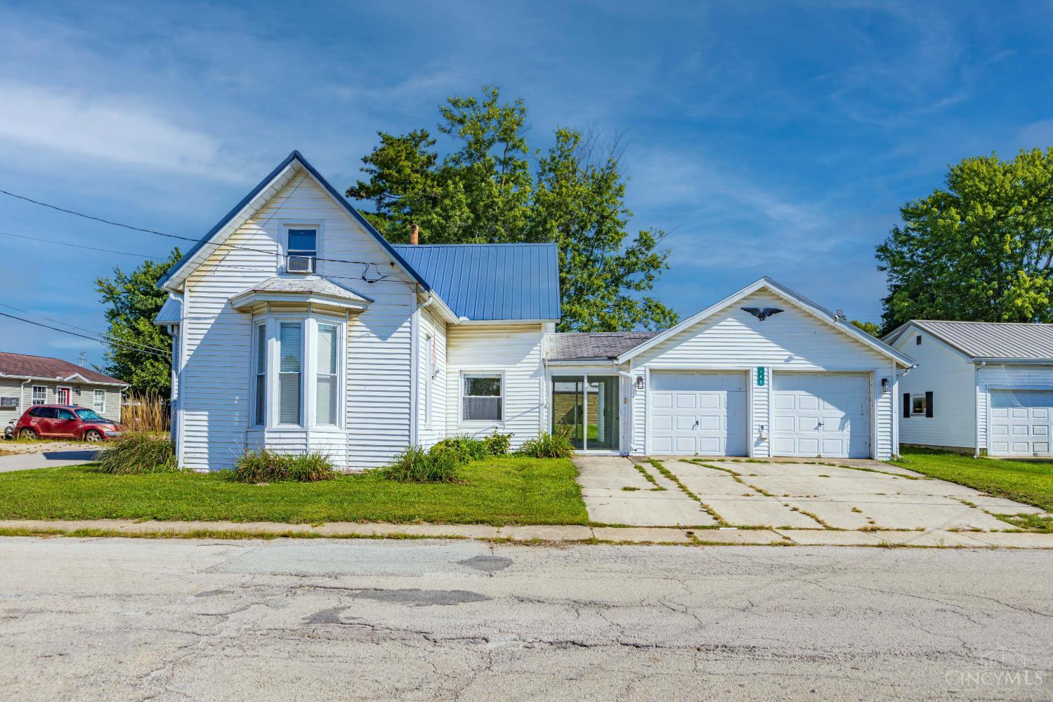140 Elm Street Property Photo 1