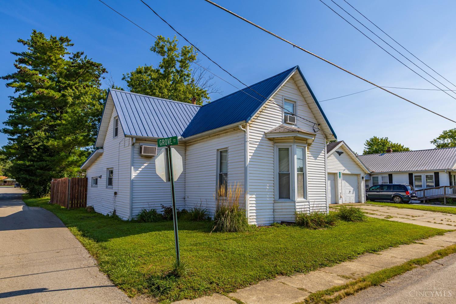 140 Elm Street Property Photo 3