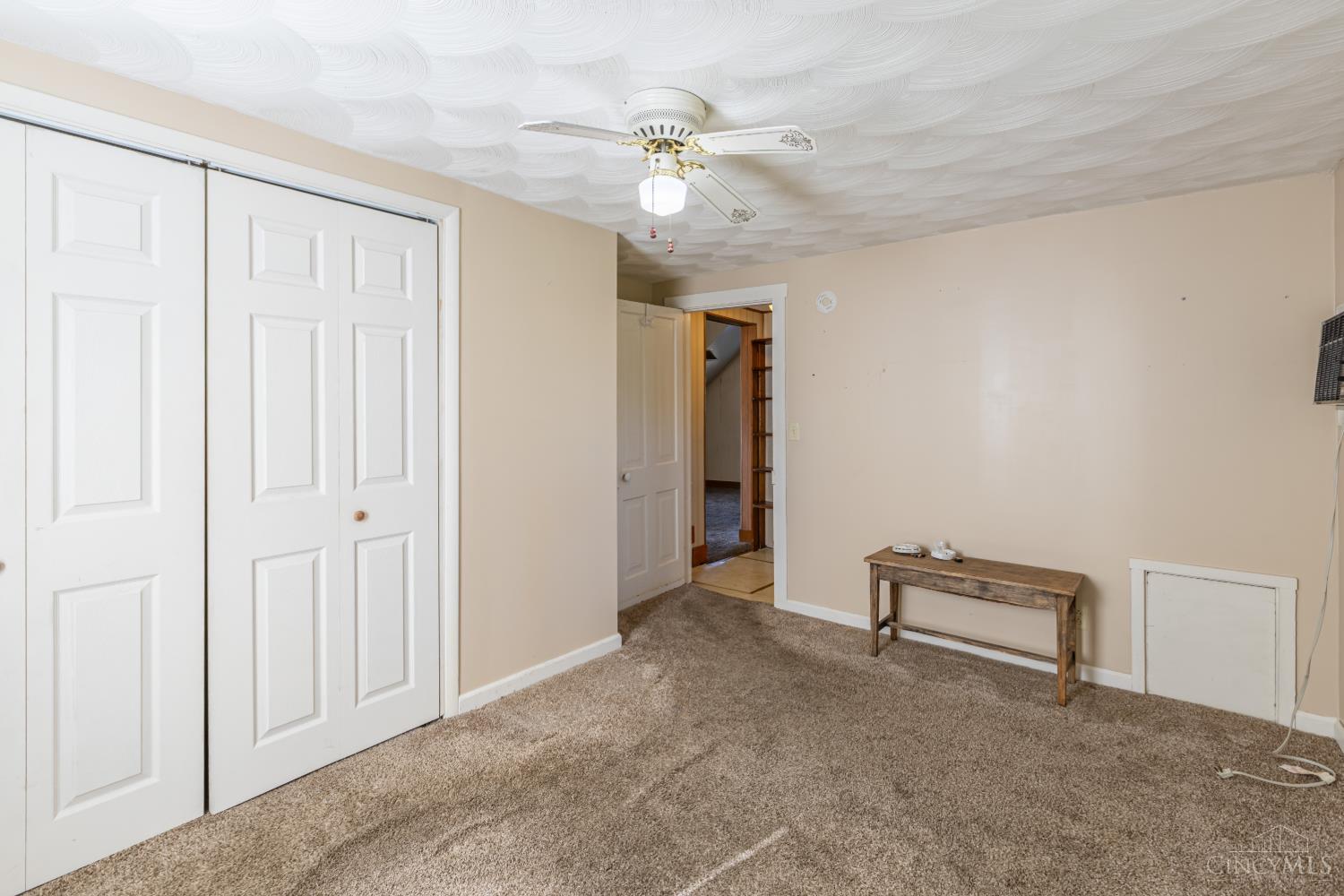 140 Elm Street Property Photo 32