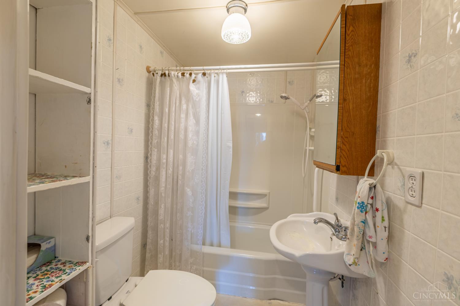 140 Elm Street Property Photo 34