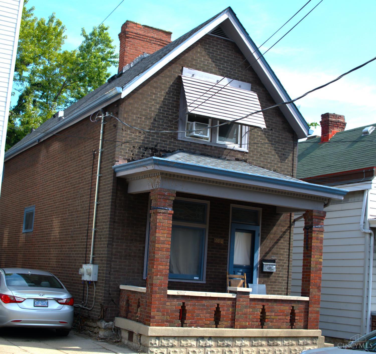 404 Ada Street Property Photo 1