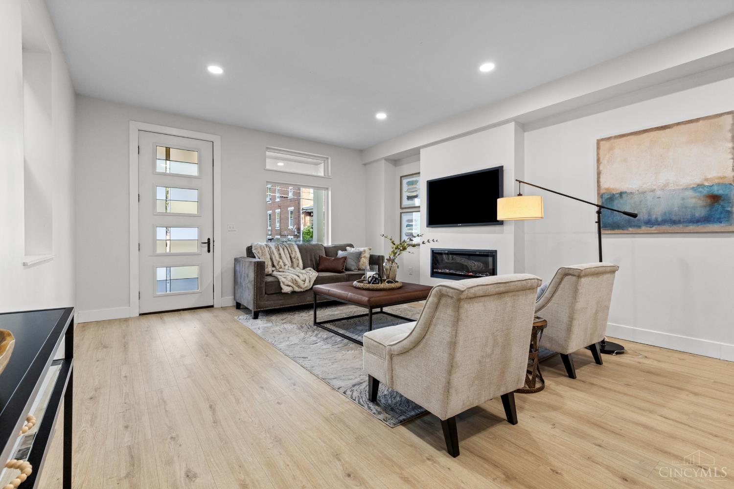 1828 Highland Avenue Property Photo 3