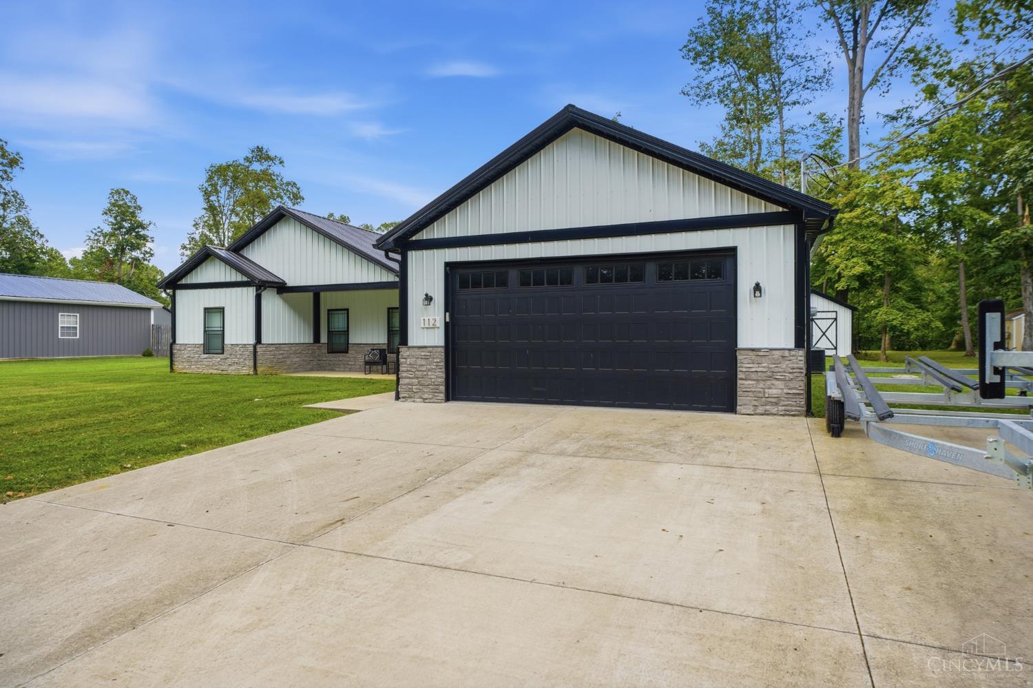 112 Oklahoma Drive Property Photo 7