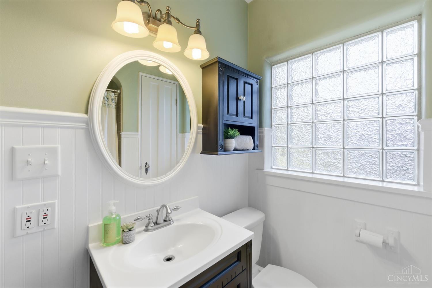 5547 Bosworth Place Property Photo 27
