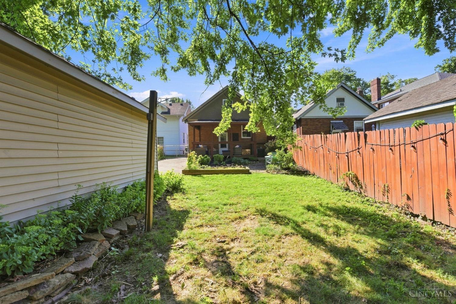 5547 Bosworth Place Property Photo 57