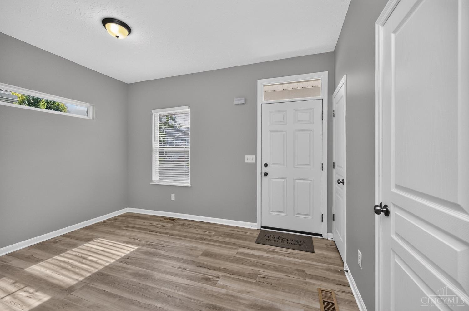 11615 Maxey Lane Property Photo 5