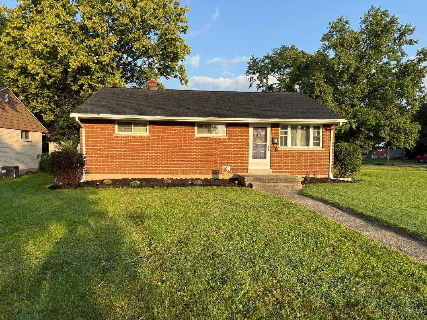 21 Powhatton Drive Property Photo 1