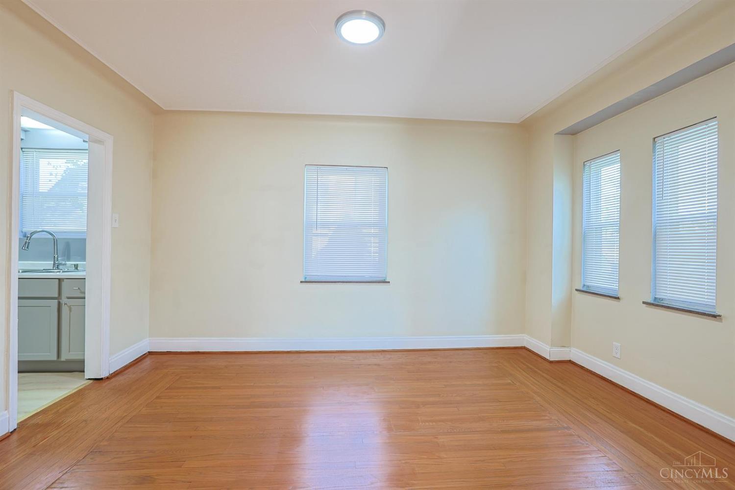 1117 Regent Avenue Property Photo 14