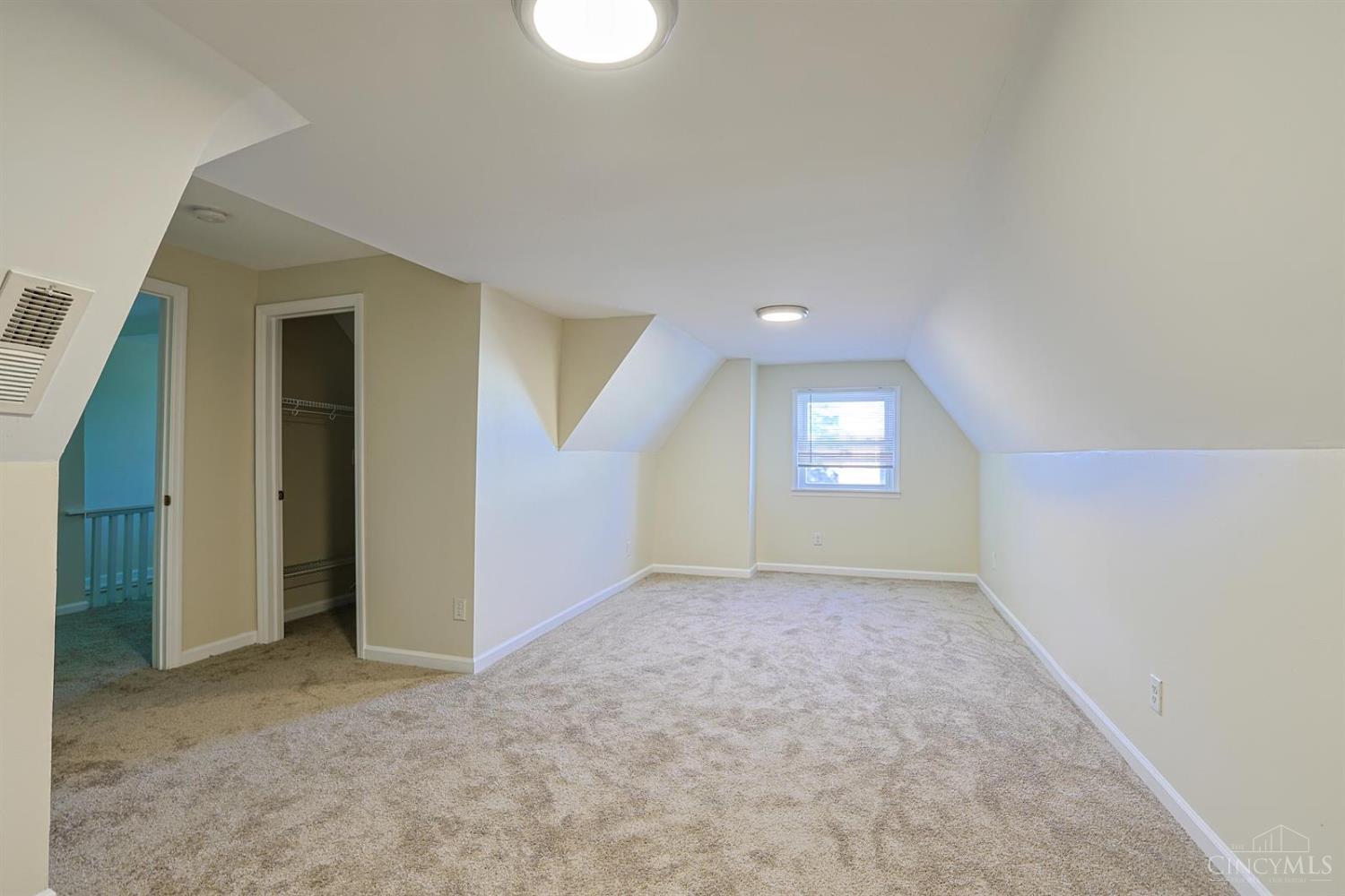 1117 Regent Avenue Property Photo 27