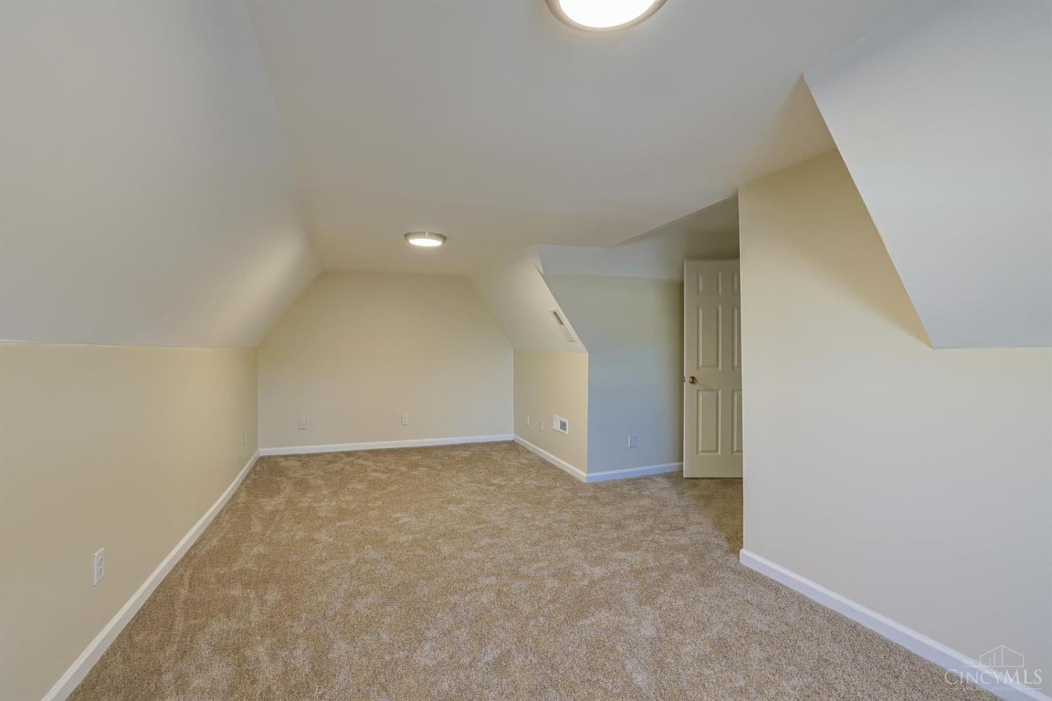1117 Regent Avenue Property Photo 28