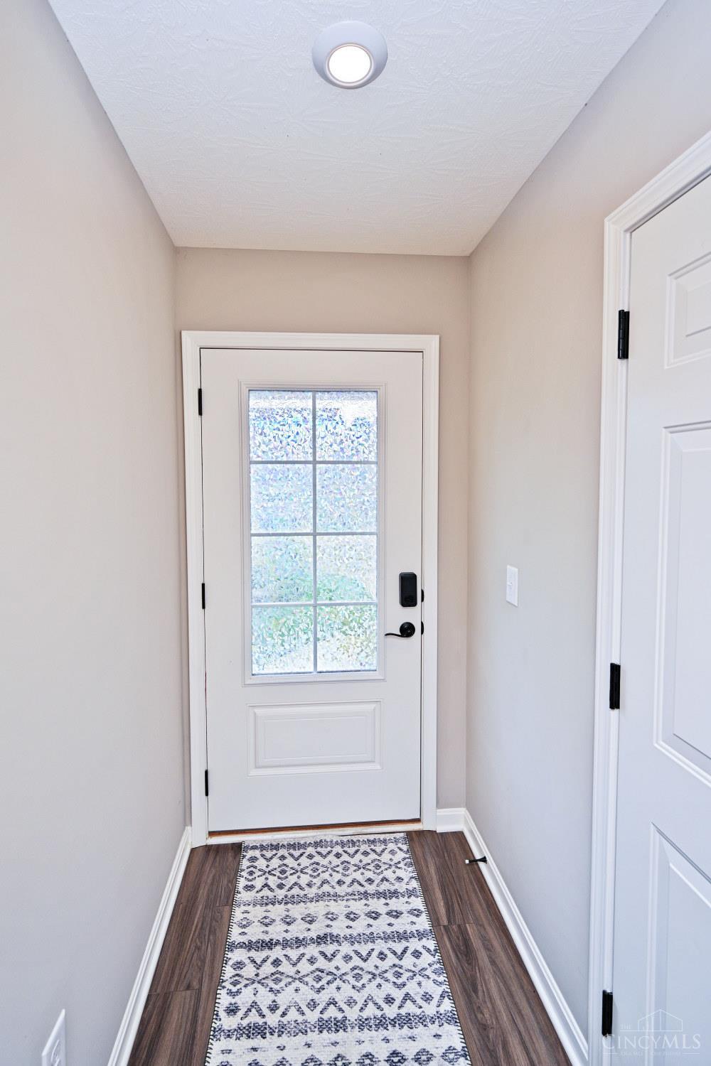 1538 Summerview Lane Property Photo 4
