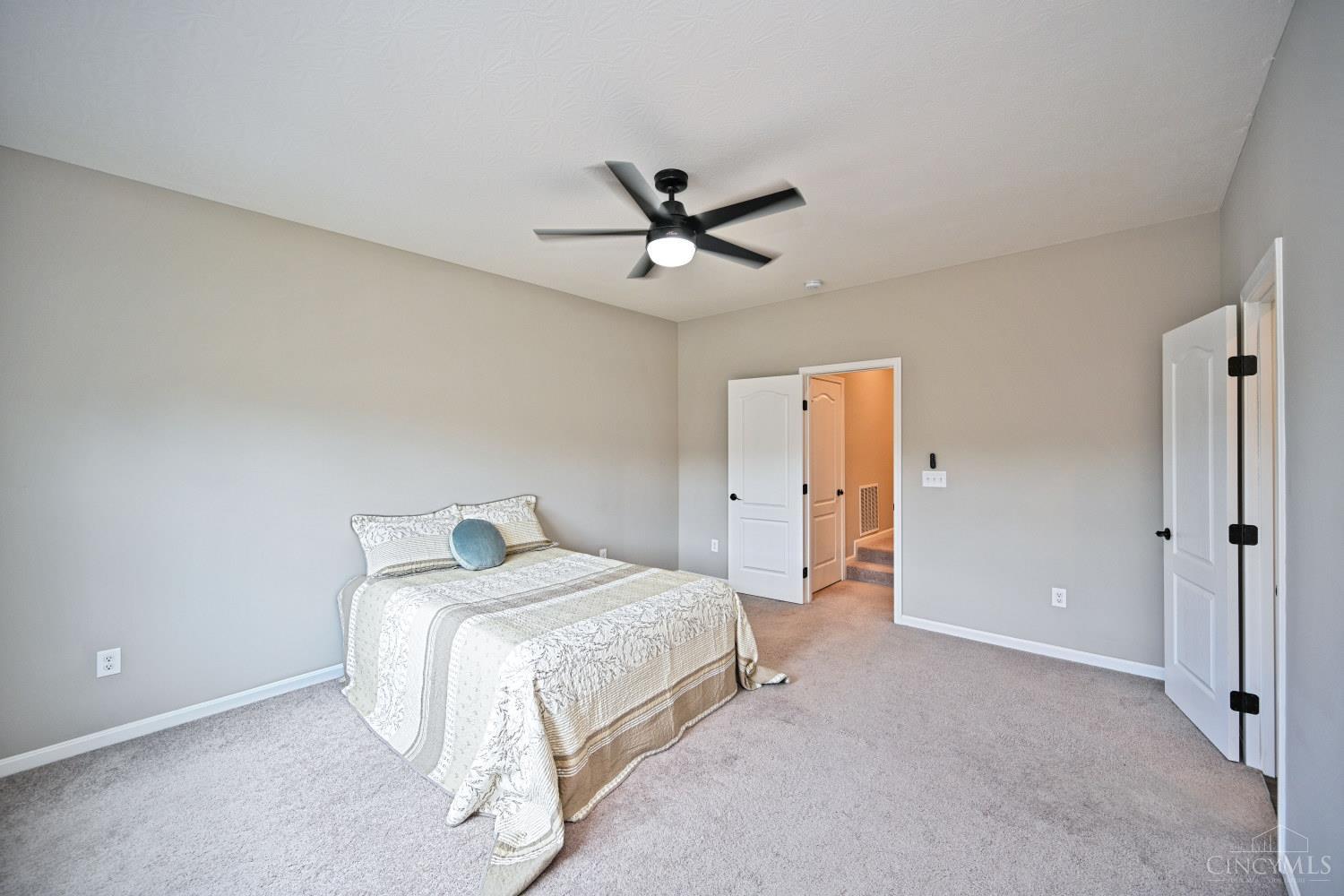 1538 Summerview Lane Property Photo 24