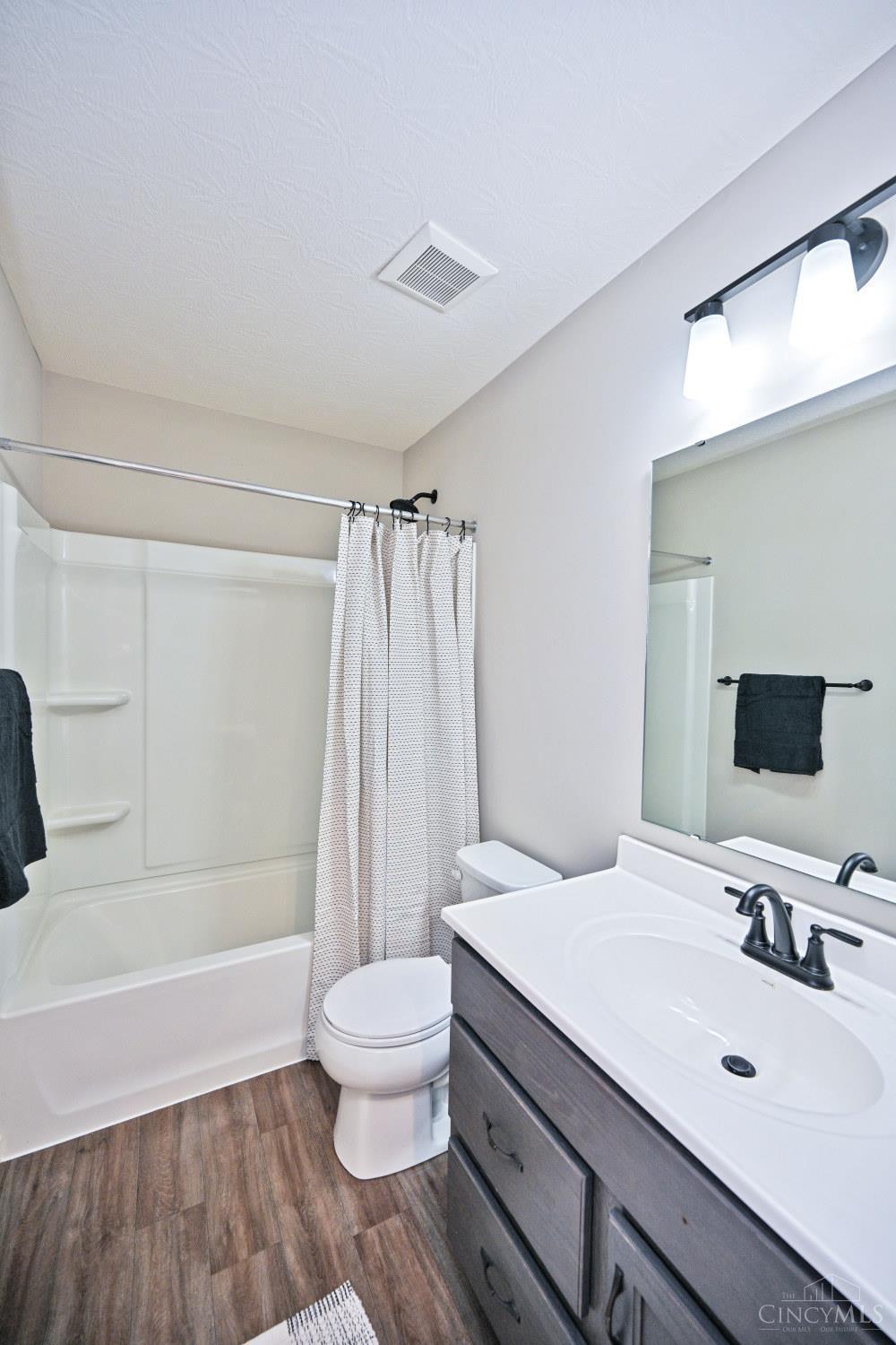 1538 Summerview Lane Property Photo 33
