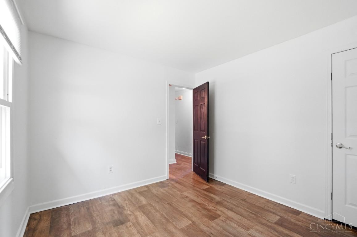 947 Stratford Place Property Photo 17