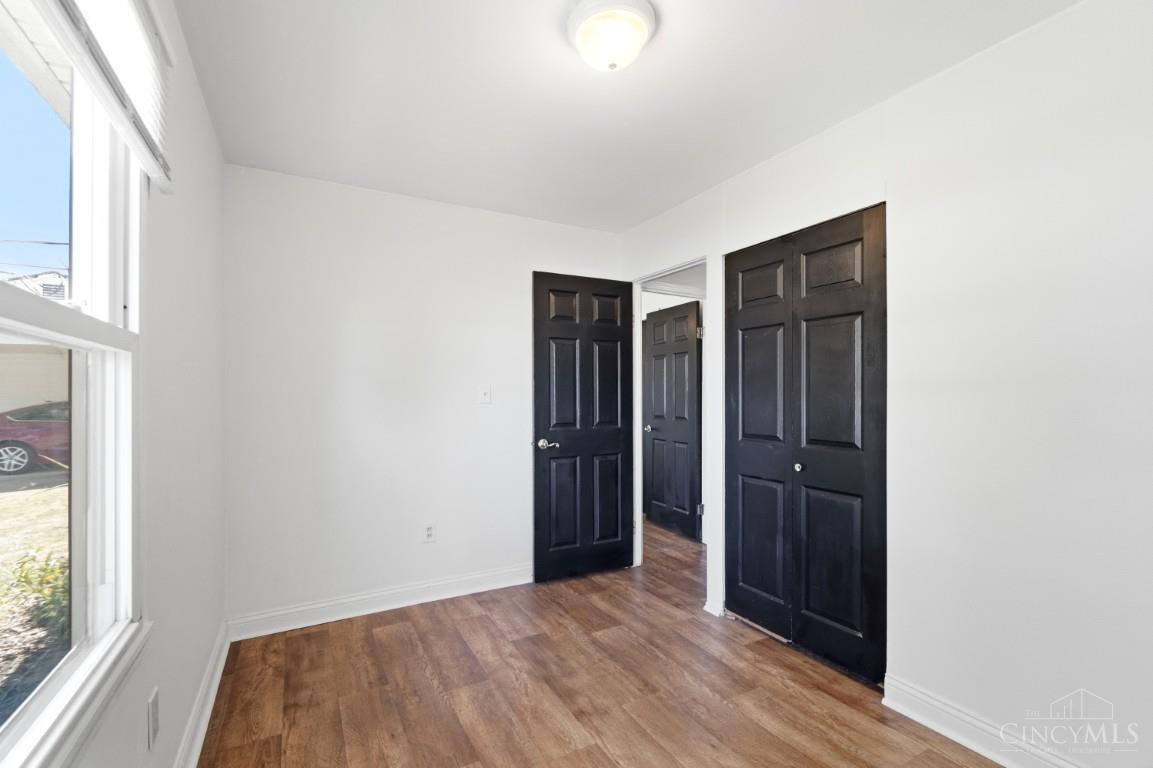 947 Stratford Place Property Photo 19