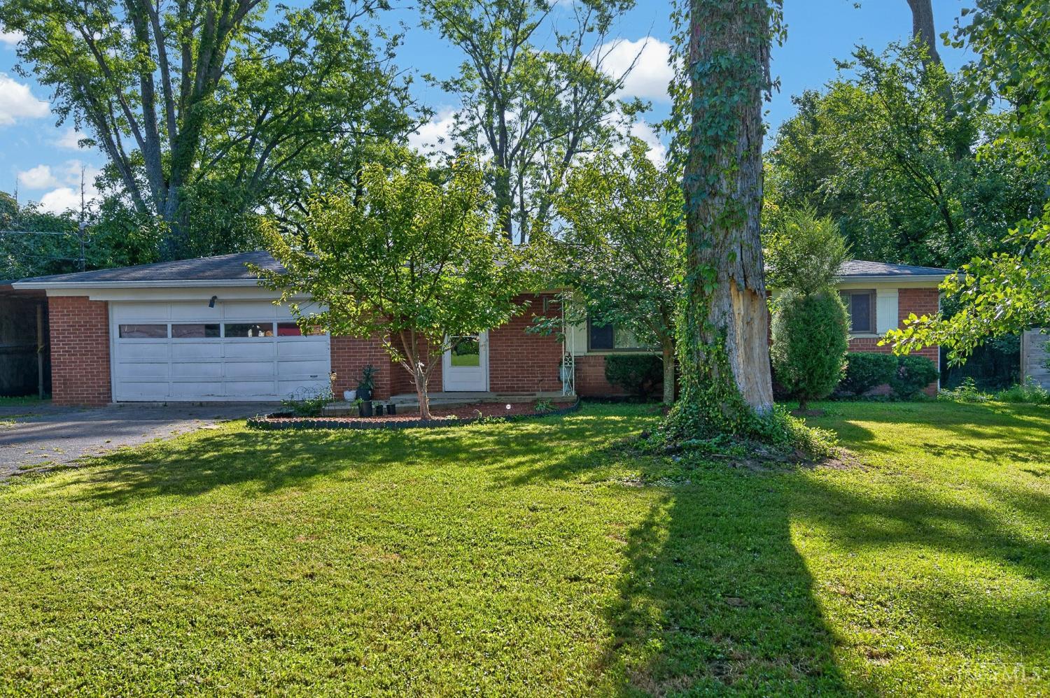 5534 Betty Lane Property Photo 1